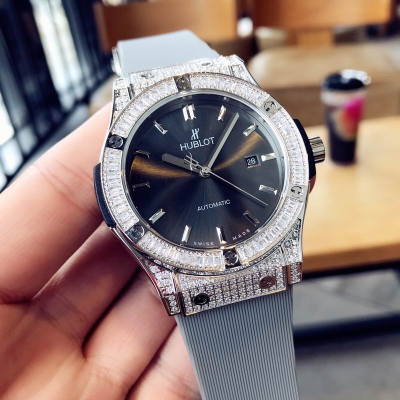 Hublot 43mm 092216